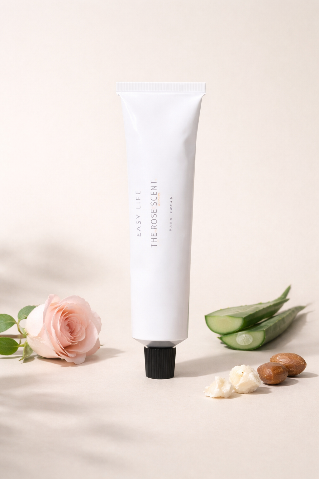 Rose Scent – ylellinen, helposti imeytyvä käsivoide